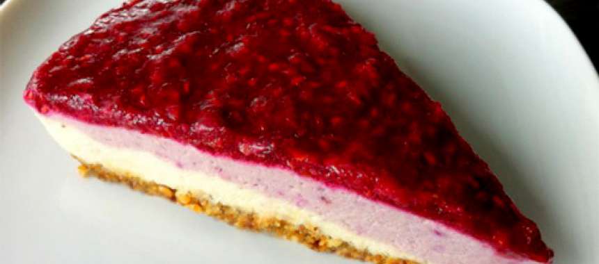 Cheesecake με λευκή σοκολάτα και βατόμουρα - συνταγές ζαχαροπλαστικής